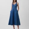 Maxijurk van denim met ronde hals