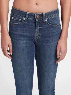 Mid-rise Curvy True Skinny Jeans