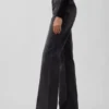 Mid-rise, stijve, relaxed flare-Jeans