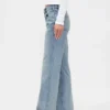 Mid-rise, stijve, relaxed flare-Jeans