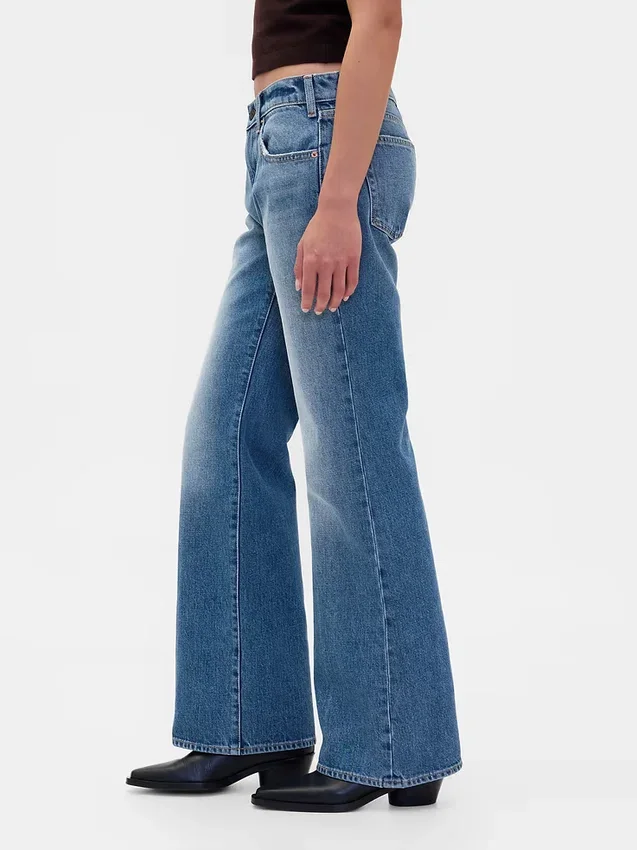 Mid-rise, stijve, relaxed flare-Jeans