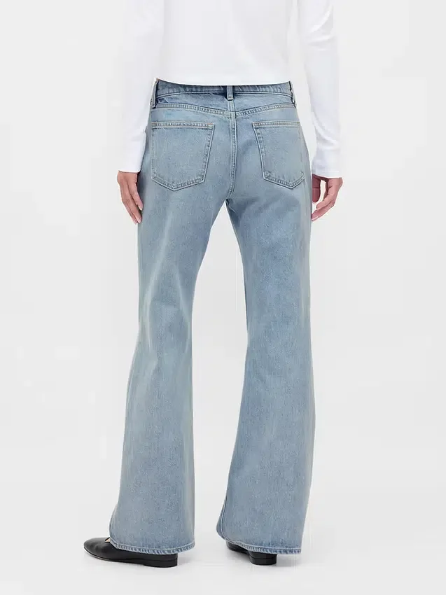 Mid-rise, stijve, relaxed flare-Jeans