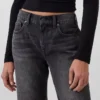 Mid-rise, stijve, relaxed flare-Jeans