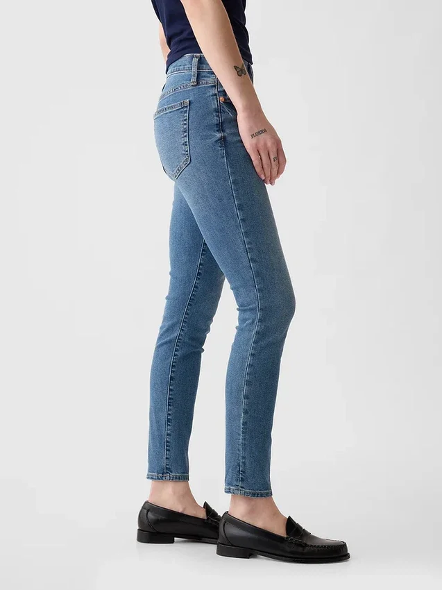 Mid-rise true skinny Jeans