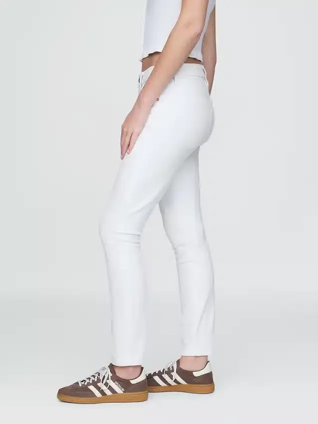 Mid-rise true skinny Jeans