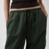 Mid-rise twill utility-broek met wijd uitlopende pijpen