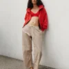 Mid-rise twill utility-broek met wijd uitlopende pijpen