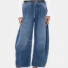 Mid Rise Ultrasoft Easy Horseshoe-Jeans