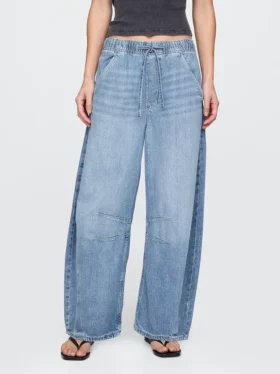 Mid Rise Ultrasoft Easy Horseshoe-Jeans