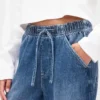 Mid Rise Ultrasoft Easy Horseshoe-Jeans