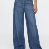 Mid-rise ultrazachte baggy Jeans