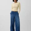 Mid-rise ultrazachte baggy Jeans met onopvallende naden