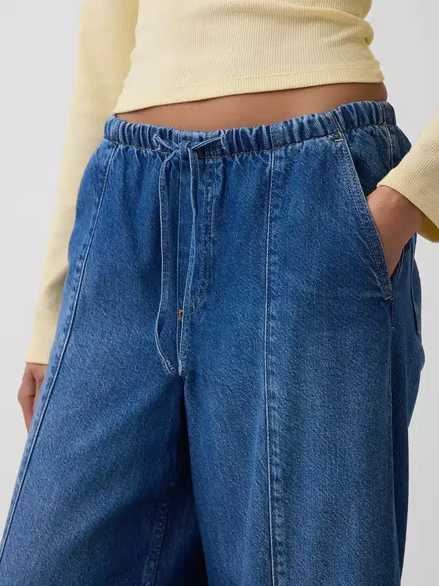 Mid-rise ultrazachte baggy Jeans met onopvallende naden