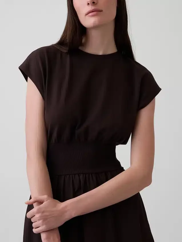 Midi-jurk met verlaagde taille van gemengde materialen