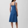 Midi-jurk van denim met knoopsluiting aan de voorkant