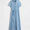 Midi-shirtjurk van denim met strikceintuur