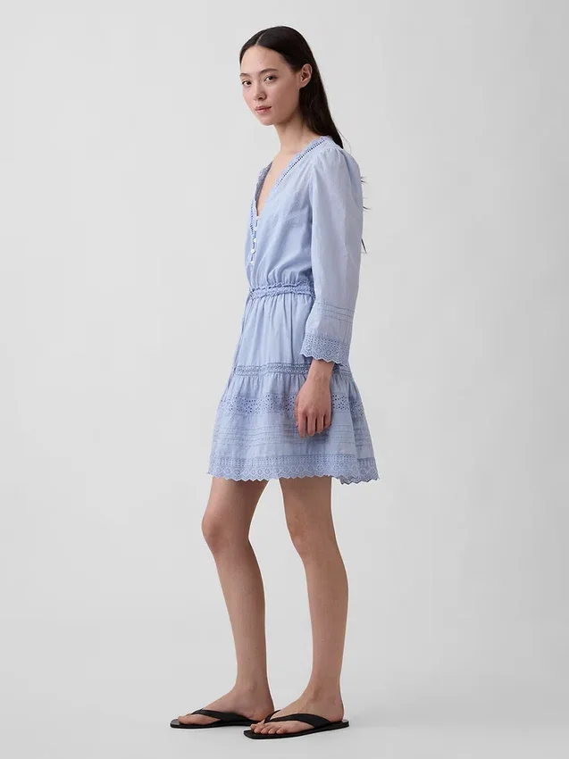 Mini-jurk met kanten rand