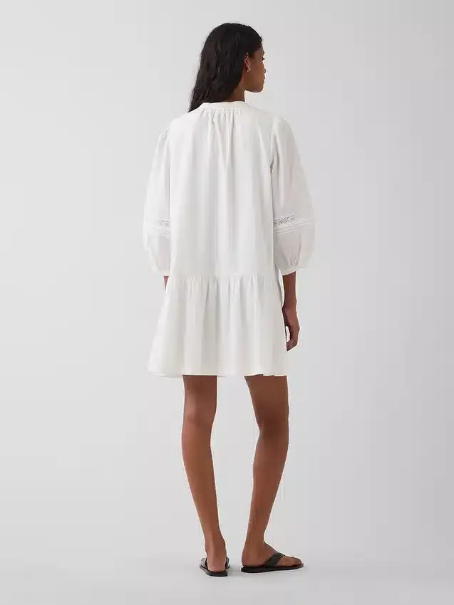 Mini-jurk met lage taille en kanten rand
