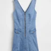 Mini-jurk van denim met naden en ritssluiting aan de voorkant