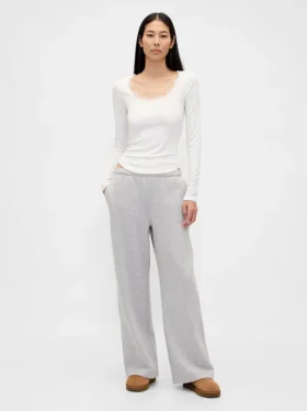 Mini-pyjamatop met ribbel en kanten rand