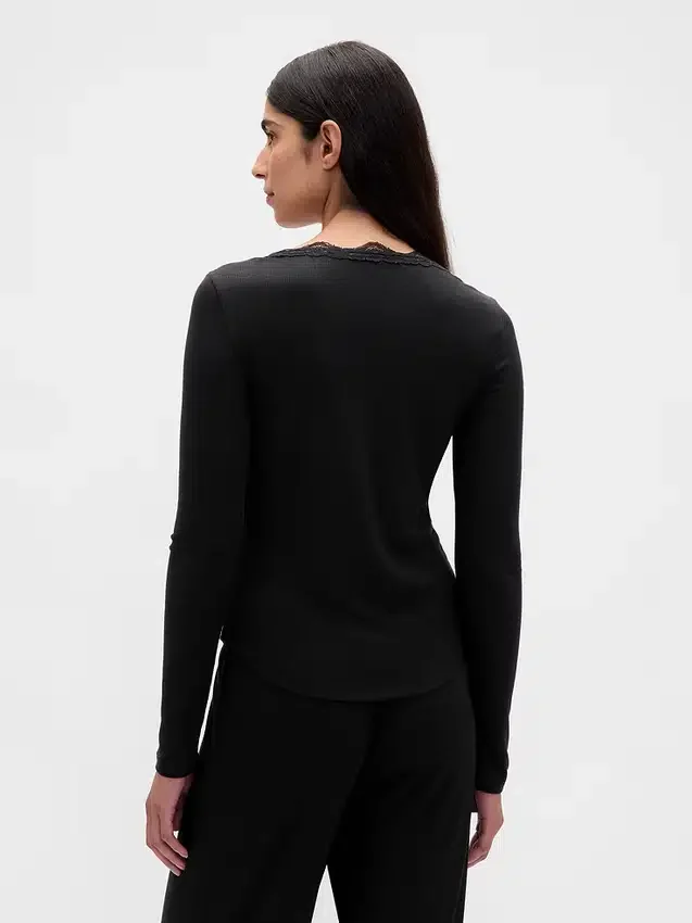 Mini-pyjamatop met ribbel en kanten rand