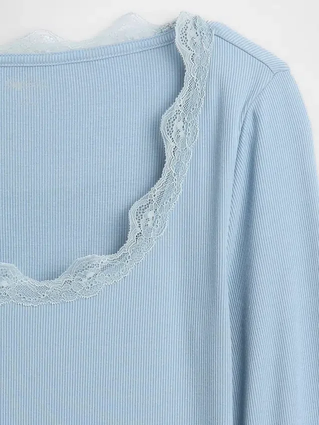 Mini-pyjamatop met ribbel en kanten rand