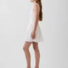 Minijurk met plooitjes en verlaagde taille