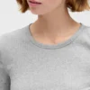 Modern, compact geribd cropped T-shirt