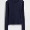 Modern, compact geribd cropped T-shirt