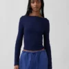 Modern T-shirt met boothals