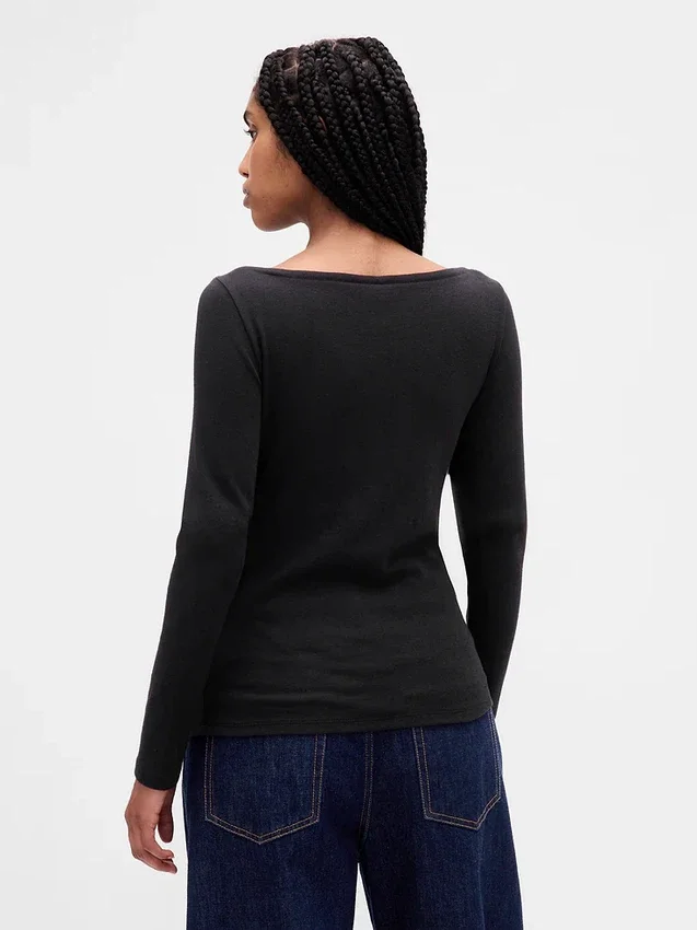 Modern T-shirt met boothals
