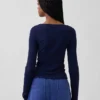 Modern T-shirt met boothals