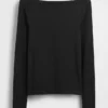Modern T-shirt met boothals