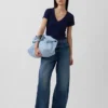 Modern T-shirt met V-hals