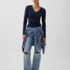 Modern T-shirt met V-hals
