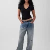 Modern T-shirt met V-hals