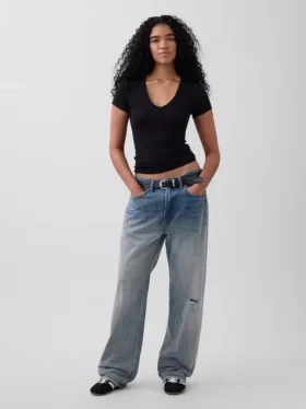 Modern T-shirt met V-hals