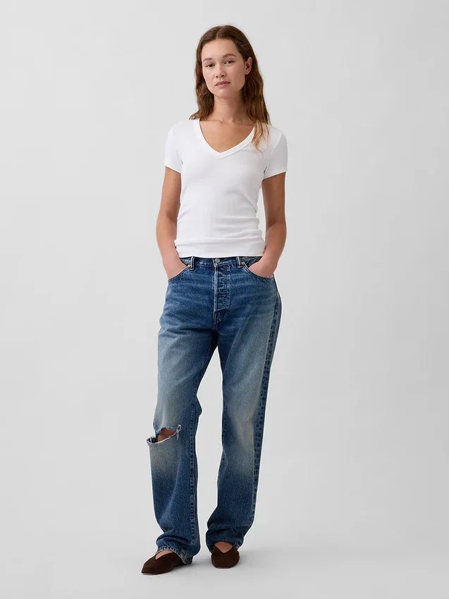 Modern T-shirt met V-hals
