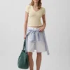 Modern T-shirt met V-hals