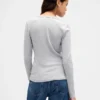 Modern T-shirt met V-hals