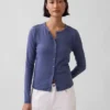 Modern vest met ronde hals