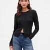 Modern vest met ronde hals