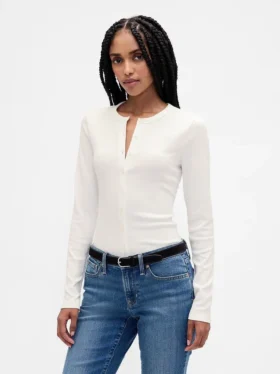 Modern vest met ronde hals