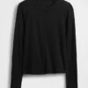 Modern vest met ronde hals