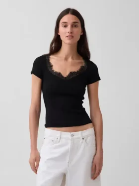 Moderne crop-top met kanten rand