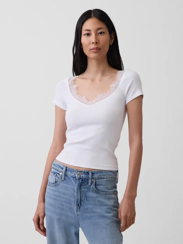 Moderne crop-top met kanten rand