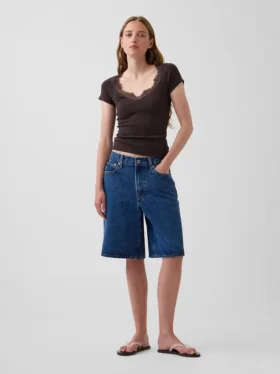 Moderne crop-top met kanten rand