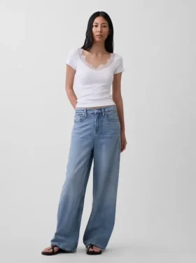 Moderne crop-top met kanten rand