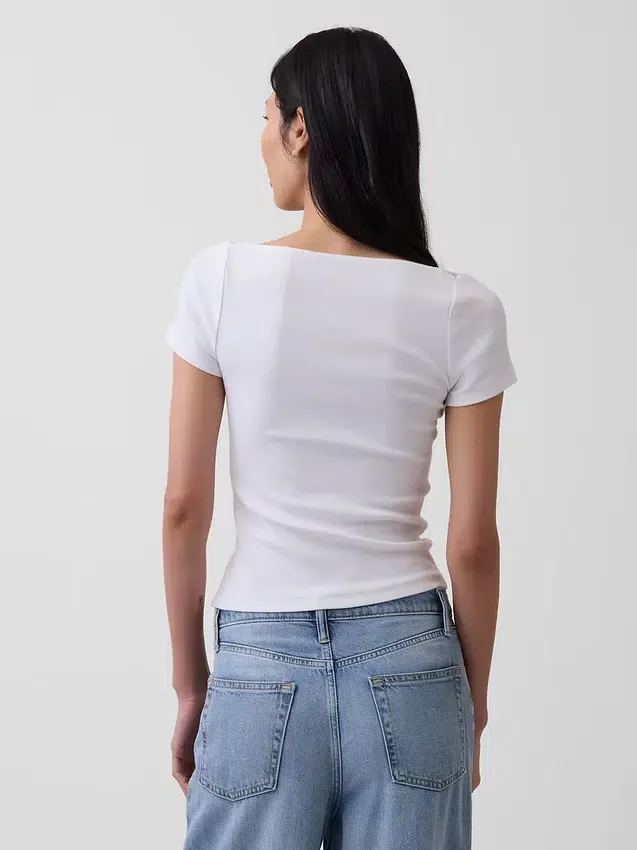 Moderne crop-top met kanten rand