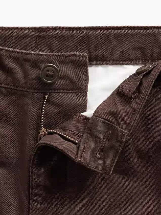 Moderne, losvallende kaki-broek voor kinderen